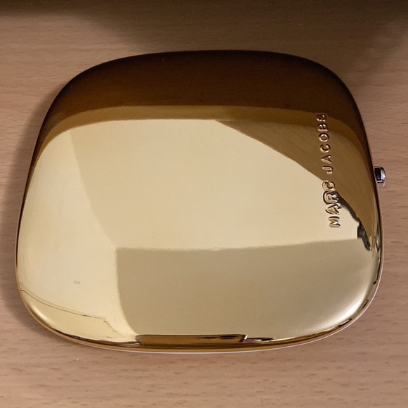 MARC JACOBS, ALL-OVER FOIL LUMINIZER, 10g, Shade: 79 Gilty - Picture 6 of 6